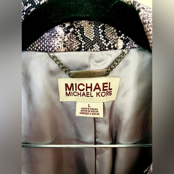 Michael Kors Animal Print Trench - Picture 2 of 6
